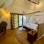 Zuzanu House