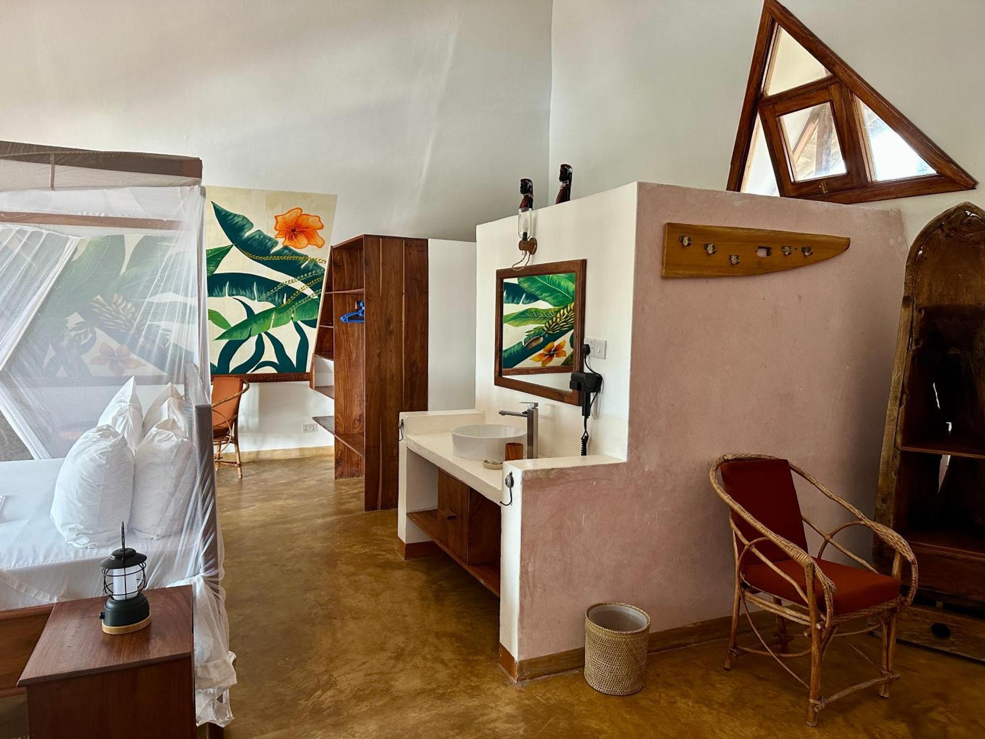 Zuzanu House Bed & Breakfast Nungwi